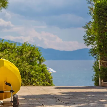 Faros Seaside - 250 Sqm In Of Evia *
